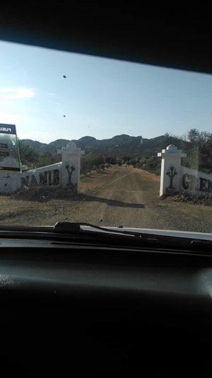 Namib Grens Entrance